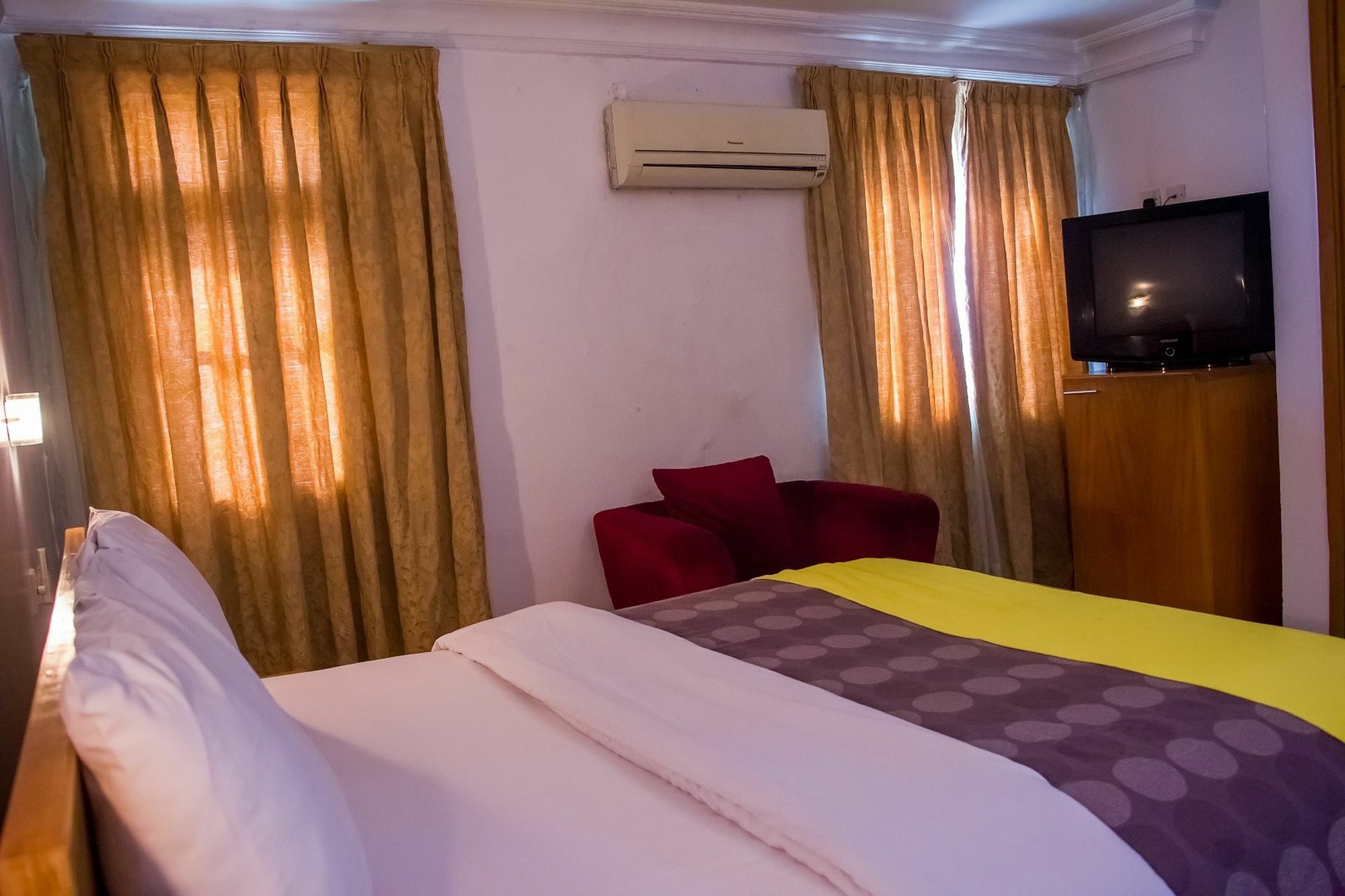 Cata Apartment Hotel And Spa Икея Экстерьер фото
